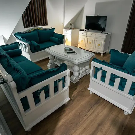 Zlatarska Pahulja --- 