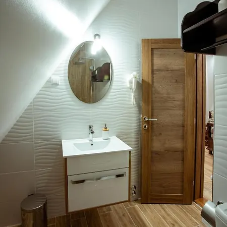 Апартаменты Zlatarska Pahulja --- 