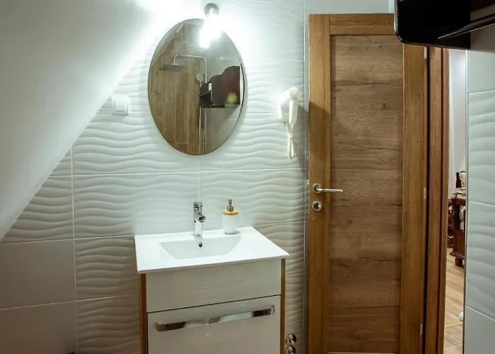 Apartment Zlatarska Pahulja --- 